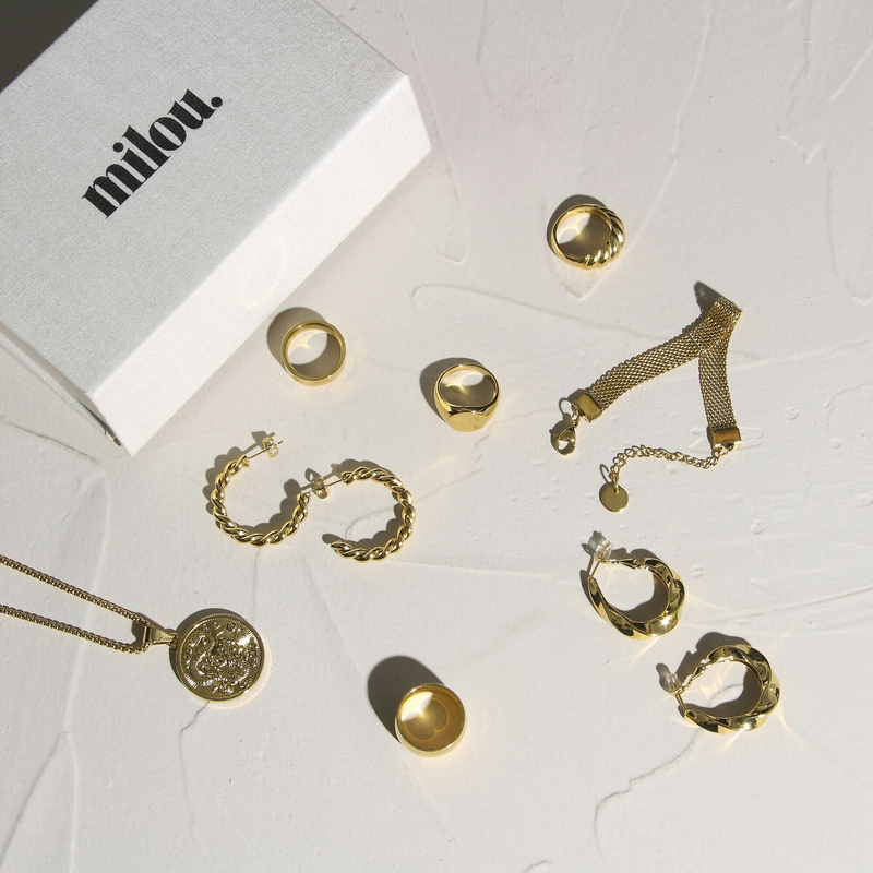 Les Boucles d’Oreilles Scarabée